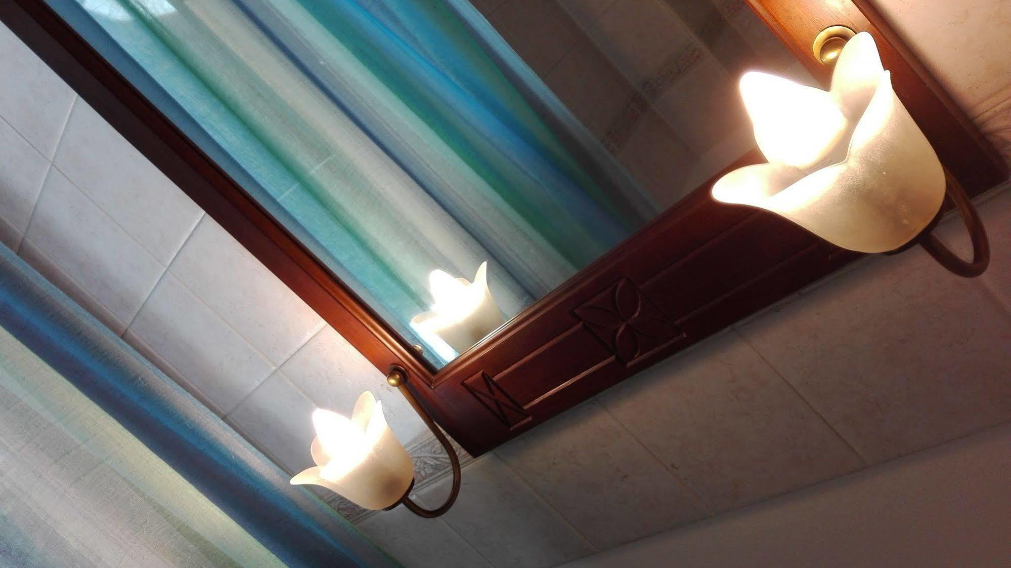 Residence Il Pino サロンノ エクステリア 写真